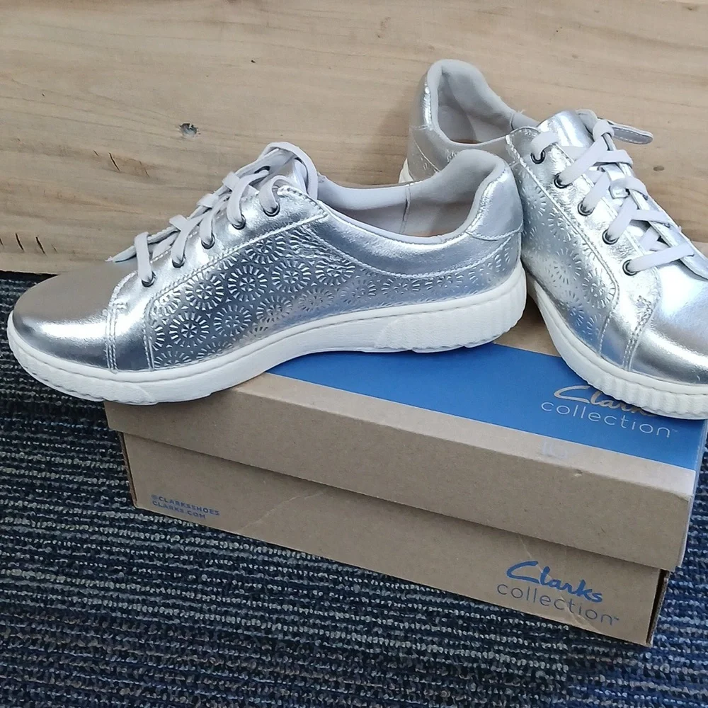 New Clarks Collection Caroline Rio Leather Sneaker 7 1/2 - Picture 4 of 8